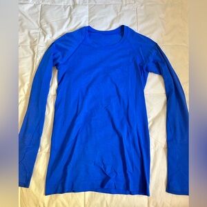 Swiftly Tech Long-Sleeve Shirt 2.0 Hip Length Size 6